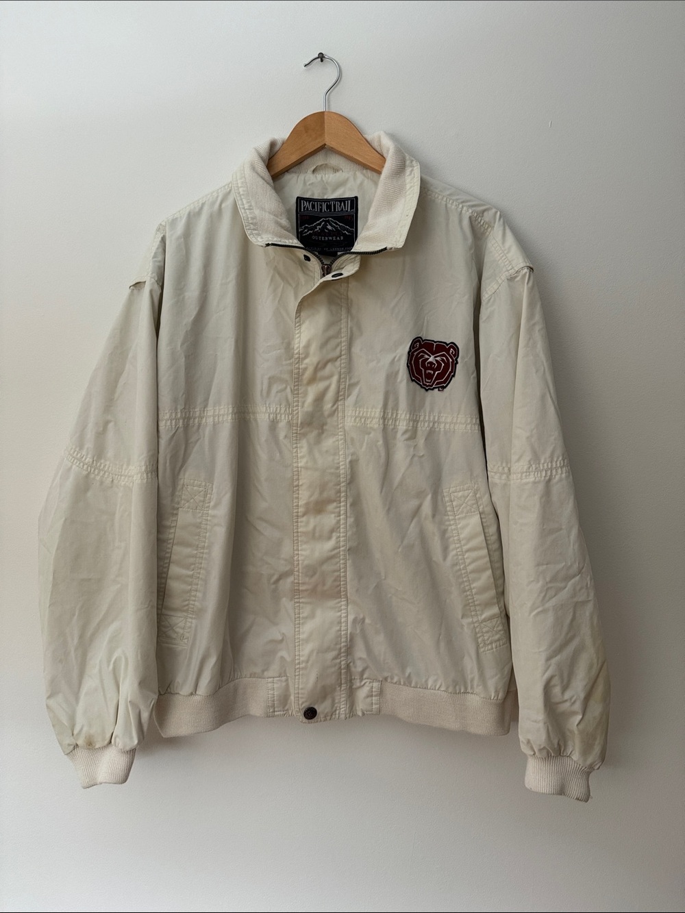 ✅ PACIFIC TRAIL Vintage Missouri State University MSU Bears Heavy Windbreaker